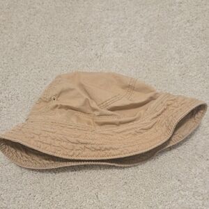 FREE With Bundle Over $15 GAP Baby Bucket Hat